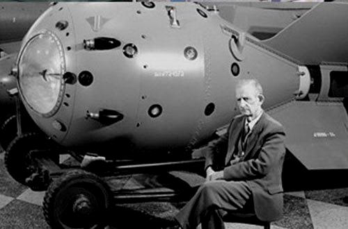 Первая советская ядерная бомба и ее главный конструктор Ю.Харитон