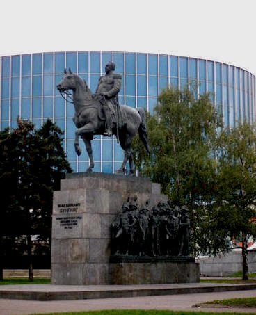 Памятник Кутузову в Москве (Кутузовский проспект)