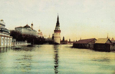 Наводнение в Москве 1908. Затопленая Кремлёвская набережная