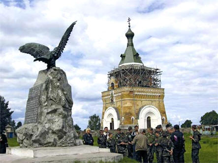 Мемориальная часовня и памятник на месте битвы при Лесной