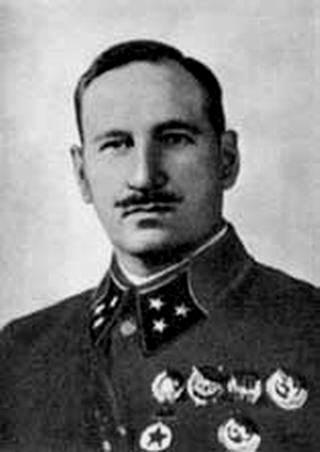Генерал Ефремов