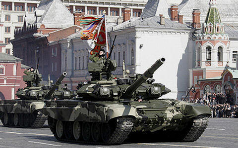 Т-90 на Параде