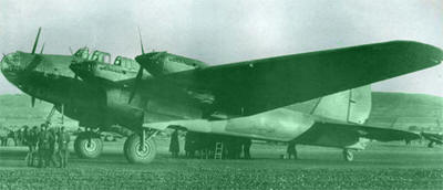 Пе-8, на котором Молотов летал в Англию