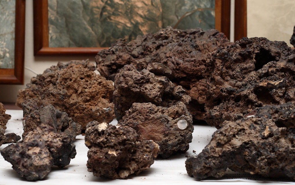 Предполагаемые обломки Тунгусского метеорита